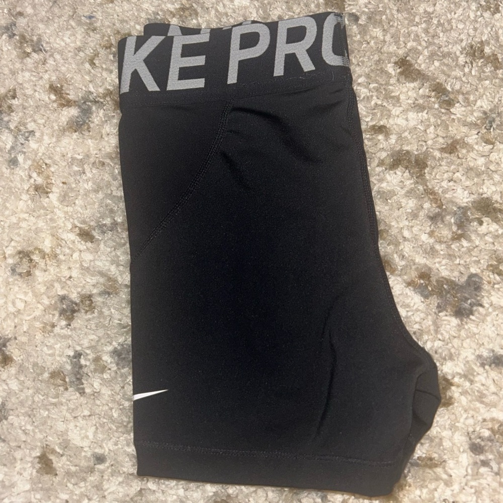 nike pro